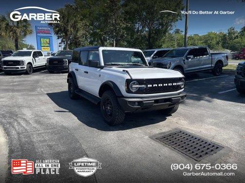 Oxford White 2026 Ford Bronco Outer Banks