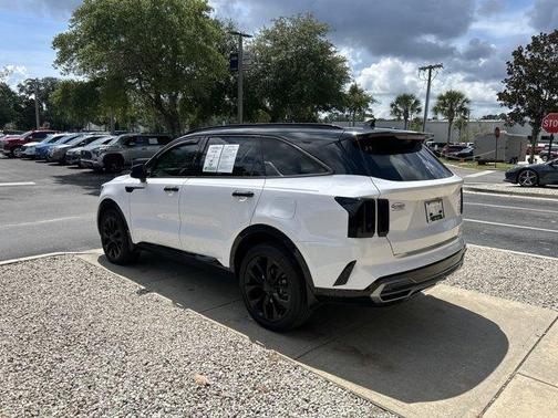 2023 Kia Sorento SX