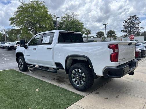 2024 Chevrolet Silverado 2500 Custom