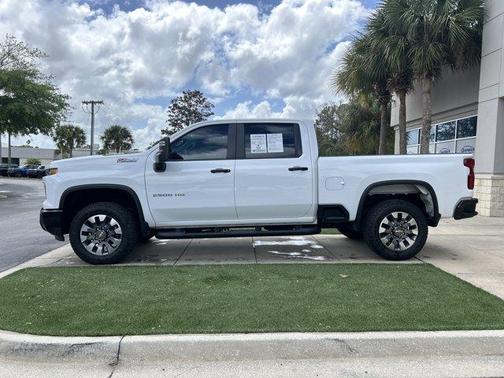 2024 Chevrolet Silverado 2500 Custom