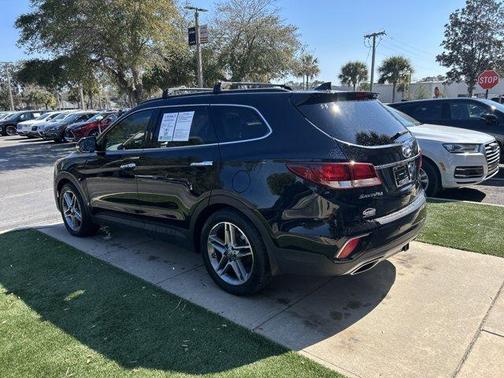 2017 Hyundai SANTA FE SE Ultimate