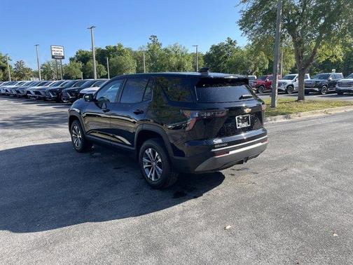 Mosaic Black Metallic 2026 Chevrolet Equinox LT