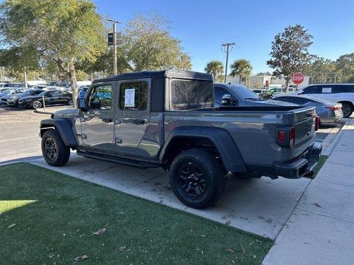 2020 Jeep Gladiator Sport