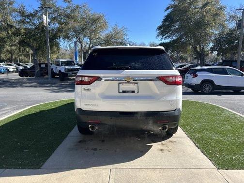 2020 Chevrolet Traverse LT Leather