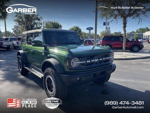 2025 Ford Bronco Outer Banks