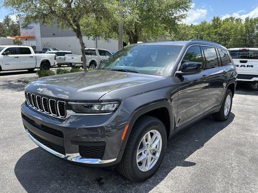 Metallic 2026 Jeep Grand Cherokee L Laredo