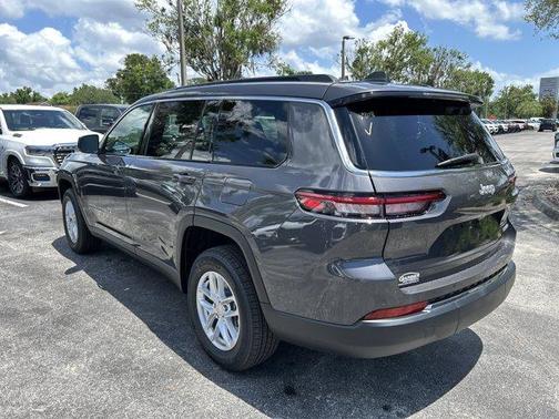 Metallic 2026 Jeep Grand Cherokee L Laredo