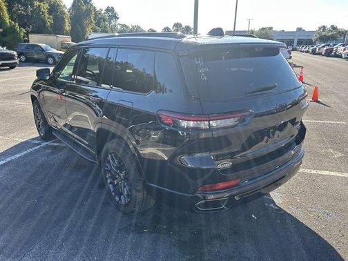 2025 Jeep Grand Cherokee L Summit