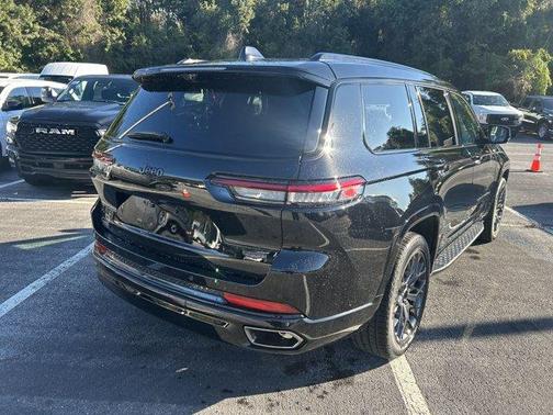 2025 Jeep Grand Cherokee L Summit