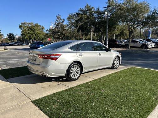 2013 Toyota Avalon XLE Premium