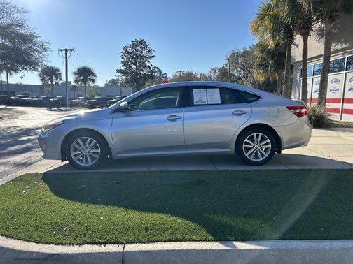 2013 Toyota Avalon XLE Premium