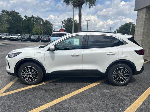 2025 Ford Escape PHEV