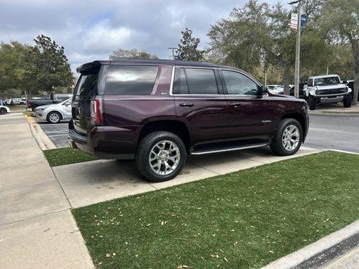 2017 GMC Yukon SLT