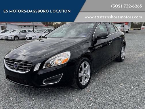 Black 2013 Volvo S60 T5