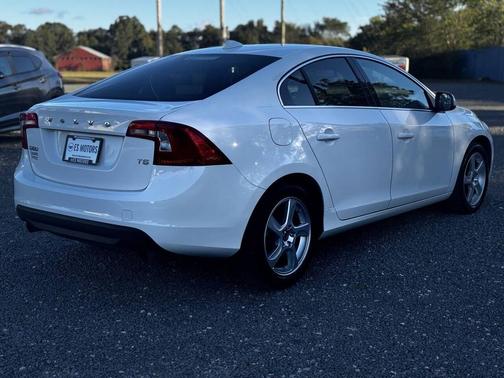 2012 Volvo S60 T5