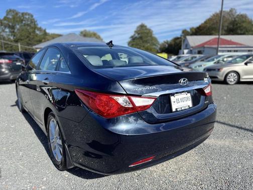 2013 Hyundai SONATA Limited