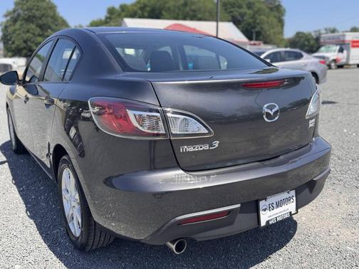 Brown 2010 Mazda Mazda3 i Touring