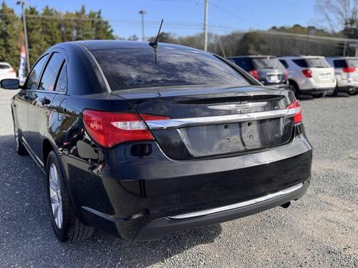 2013 Chrysler 200 Touring