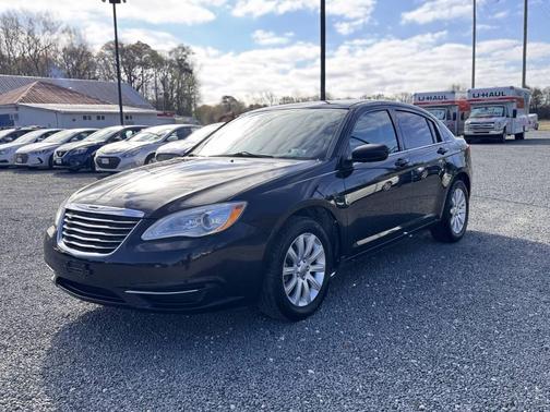 2013 Chrysler 200 Touring