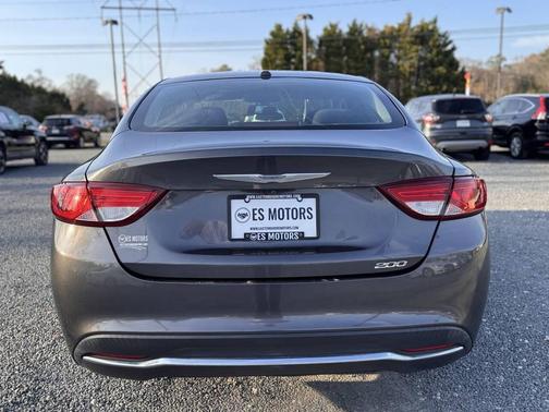 2015 Chrysler 200 Limited