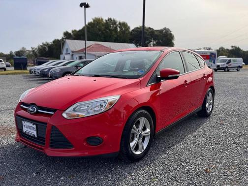Race Red 2014 Ford Focus SE