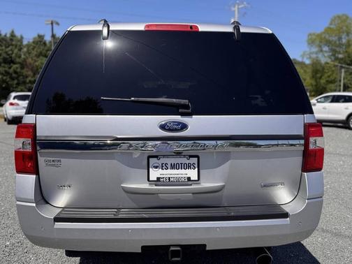Silver 2017 Ford Expedition EL XLT