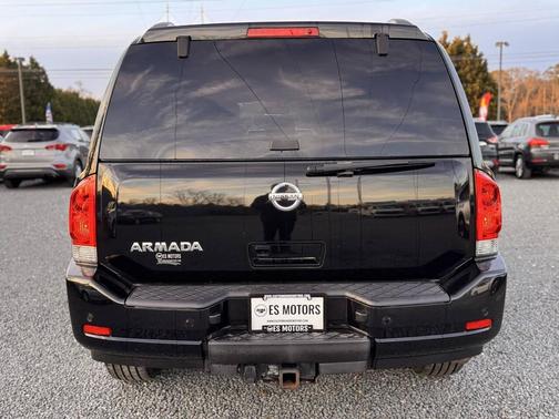 2015 Nissan Armada SV