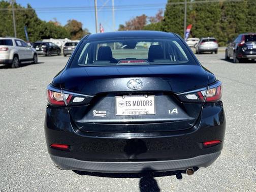 2018 Toyota Yaris iA Base