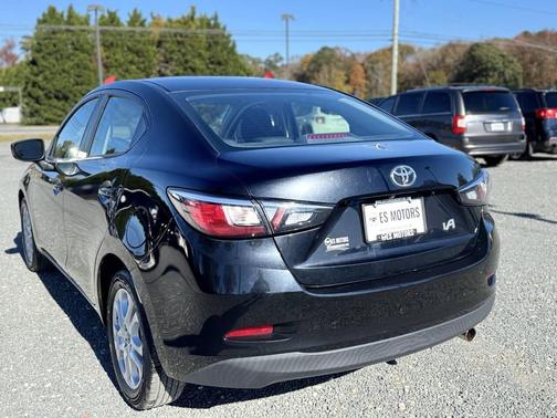 2018 Toyota Yaris iA Base