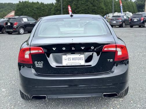 2014 Volvo S60 T5 Platinum
