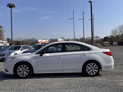 2017 Subaru Legacy Base