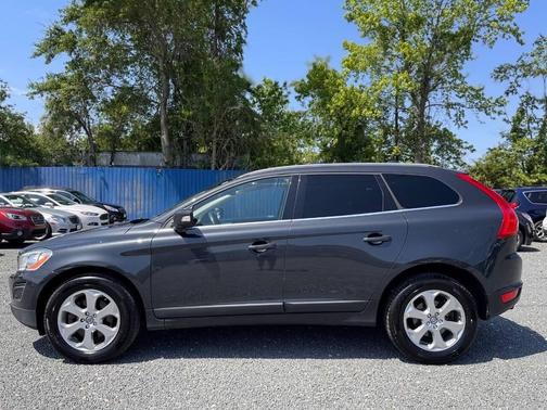 Savile Gray Metallic 2013 Volvo XC60 3.2 Premier