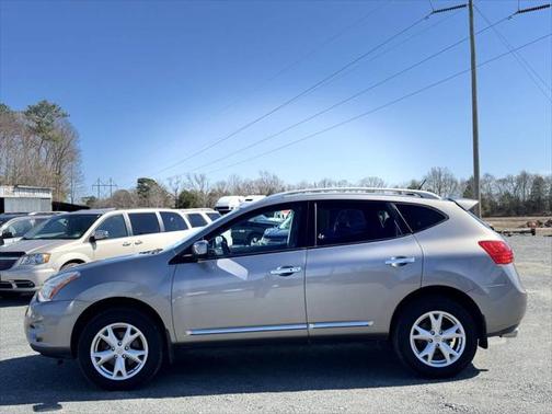 2011 Nissan Rogue SV