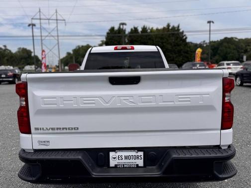 Summit White 2021 Chevrolet Silverado 1500 WT
