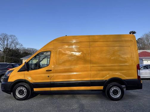 2021 Ford Transit-250 Base
