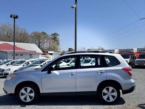 2016 Subaru Forester 2.5i