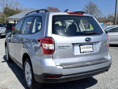 2016 Subaru Forester 2.5i