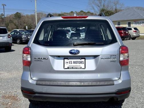 2016 Subaru Forester 2.5i