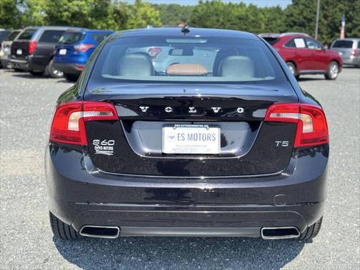 2015 Volvo S60 T5 Premier