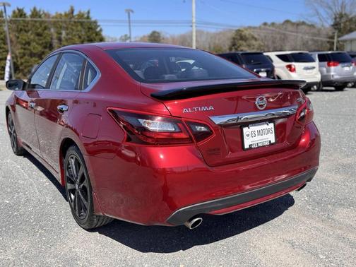 2017 Nissan Altima 2.5 SR