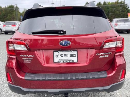 Burgundy 2015 Subaru Outback 2.5i Premium