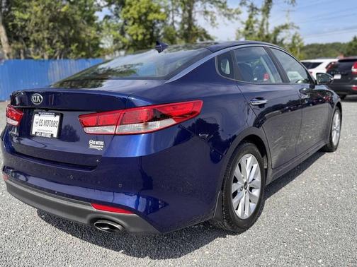 Horizon Blue 2018 Kia Optima LX