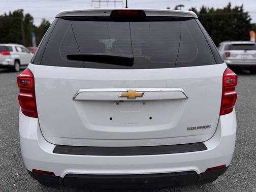 Summit White 2016 Chevrolet Equinox LS
