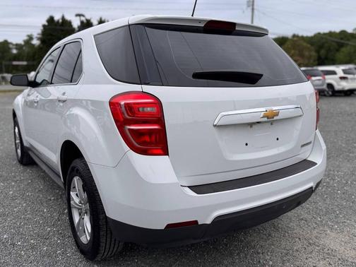 Summit White 2016 Chevrolet Equinox LS