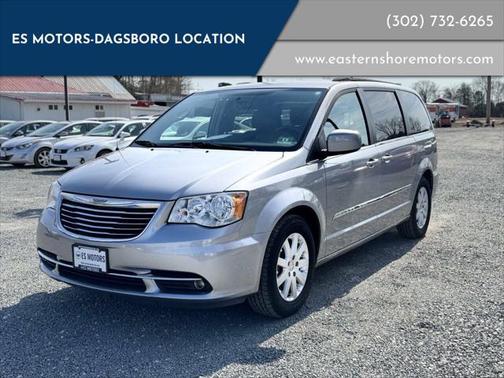 2016 Chrysler Town & Country Touring