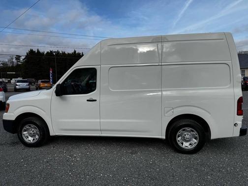 2020 Nissan NV Cargo NV2500 HD SV V6