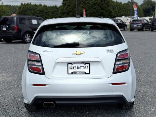2017 Chevrolet Sonic LT