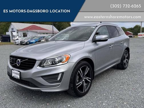 Silver 2017 Volvo XC60 T6 R-Design