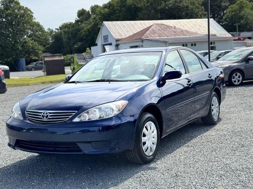 2006 Toyota Camry LE