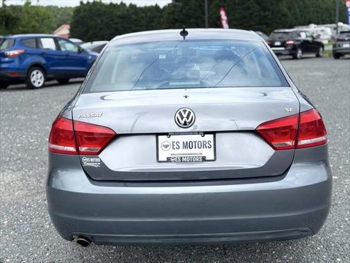 2012 Volkswagen Passat 2.5 SE